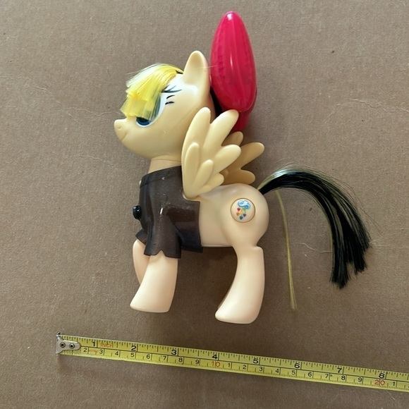 EUC My Little Pony The Movie singing songbird serenade SIA musical toy & outfit - Picture 8 of 9